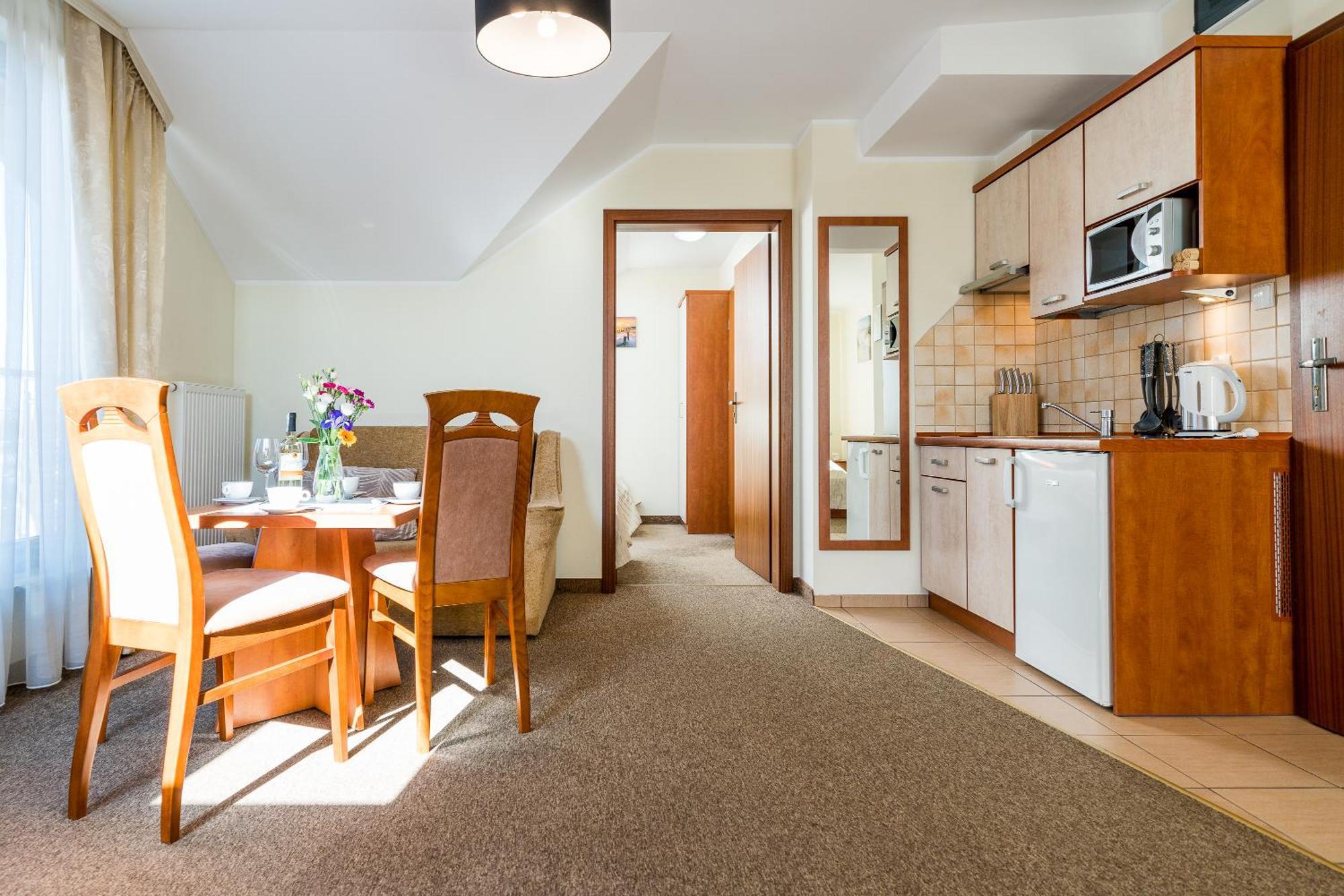 Villa Martii - Komfortowe Apartamenty Z Aneksami Kuchennymi - Spokojna Okolica, Blisko Plazy Władysławowo Exterior foto