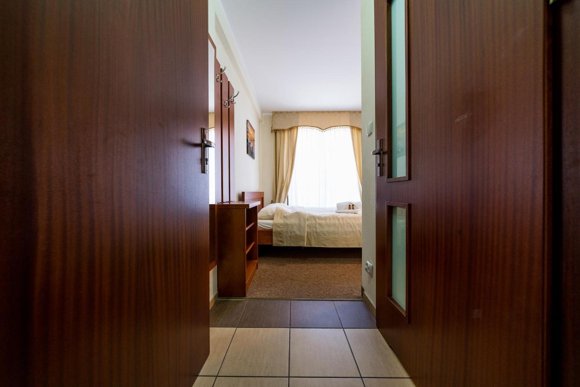 Villa Martii - Komfortowe Apartamenty Z Aneksami Kuchennymi - Spokojna Okolica, Blisko Plazy Władysławowo Exterior foto