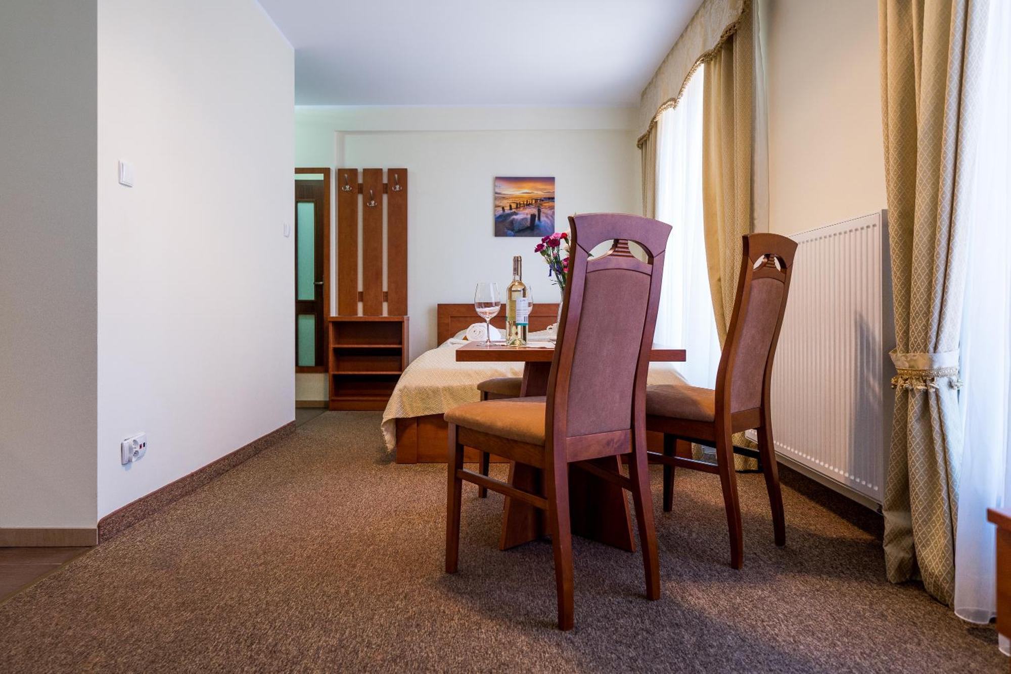 Villa Martii - Komfortowe Apartamenty Z Aneksami Kuchennymi - Spokojna Okolica, Blisko Plazy Władysławowo Exterior foto